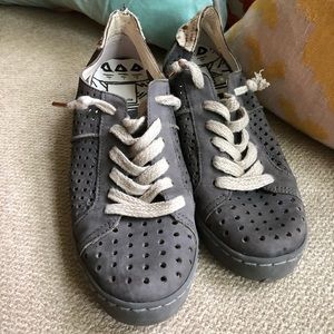 DOLCE VITA | Tennis Shoe